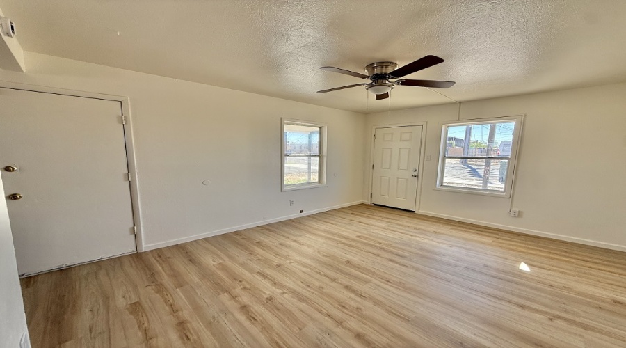 1060 W 11th St, Yuma, Arizona 85364, 2 Bedroom Bedrooms, 0 ,1 BathroomBathrooms,Apartment,For Rent,0,1335