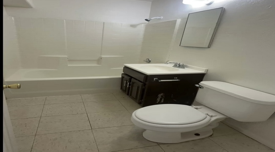 1060 W 11th St, Yuma, Arizona 85364, 2 Bedrooms Bedrooms, 0 ,1 BathroomBathrooms,Apartment,For Rent,0,1335