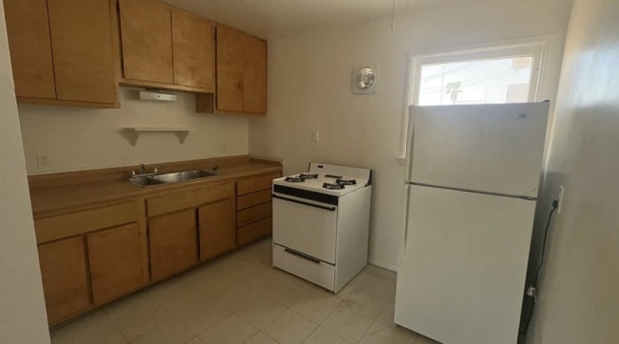 1060 W 11th St, Yuma, Arizona 85364, 2 Bedrooms Bedrooms, 0 ,1 BathroomBathrooms,Apartment,For Rent,0,1335