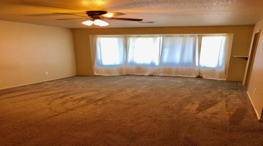 7710 E 42nd Pl, Yuma, Arizona 85365, 5 Bedroom Bedrooms, 0 ,3 BathroomBathrooms,Single Family Home,For Rent,0,1347