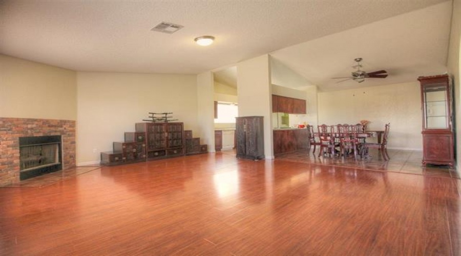 6244 E 40th Pl, Yuma, Arizona 85365, 3 Bedroom Bedrooms, 0 ,2 BathroomBathrooms,Single Family Home,For Rent,0,1046