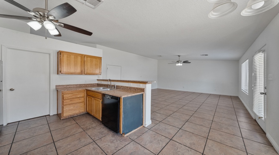 6378 E 45th Lane, Yuma, Arizona 85365, 4 Bedrooms Bedrooms, 0 ,2 BathroomsBathrooms,Single Family Home,For Rent,0,1513