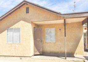 2045 S Walnut Ave, Yuma, Arizona 85364, 3 Bedrooms Bedrooms, ,1 BathroomBathrooms,Single Family Home,For Rent,1541