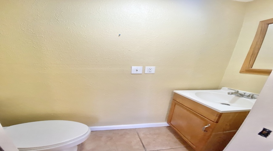 2152 S Maple Ave Rear, Yuma, Arizona 85364, 3 Bedrooms Bedrooms, 0 ,1 BathroomBathrooms,Single Family Home,For Rent,0,1589