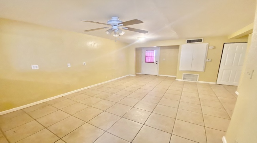 2152 S Maple Ave Rear, Yuma, Arizona 85364, 3 Bedrooms Bedrooms, 0 ,1 BathroomBathrooms,Single Family Home,For Rent,0,1589