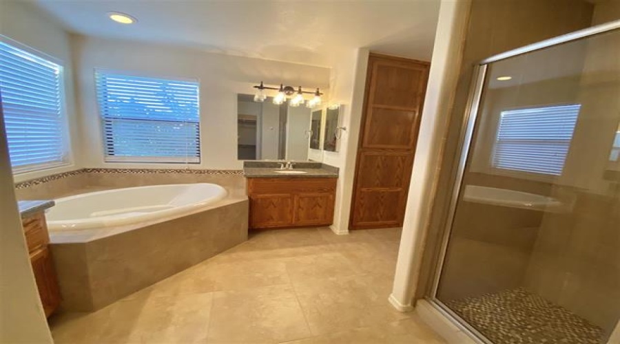 4866 W 31st Place, Yuma, Arizona 85364, 4 Bedrooms Bedrooms, 0 ,2 BathroomsBathrooms,Single Family Home,For Rent,0,1644