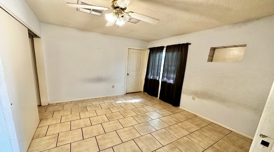 424 E Independence St. #2, San Luis, Arizona 85349, 1 Bedroom Bedrooms, 0 ,1 BathroomBathrooms,Apartment,For Rent,0,1647