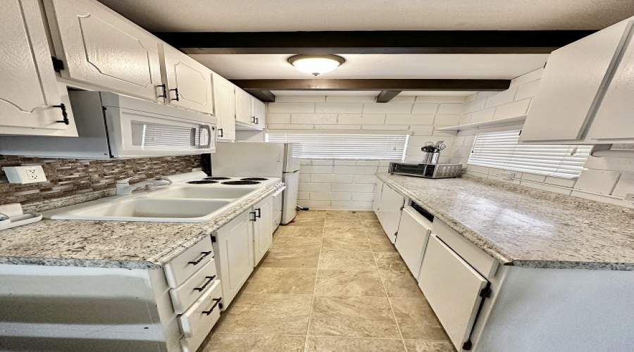 12880 E 34th Pl, Yuma, Arizona 85367, 1 Bedroom Bedrooms, ,1 BathroomBathrooms,Single Family Home,For Rent,1652