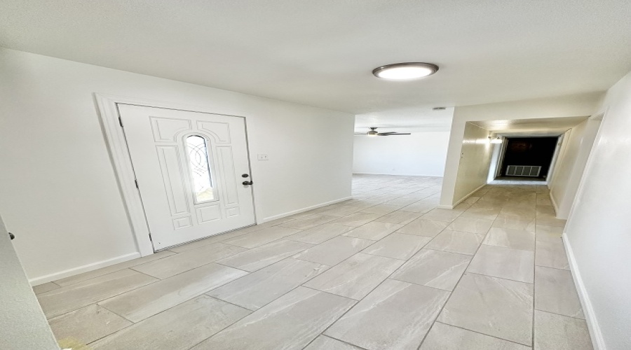 1995 S 22nd Ave, Yuma, Arizona 85364, 3 Bedrooms Bedrooms, ,2 BathroomsBathrooms,Single Family Home,For Rent,1656