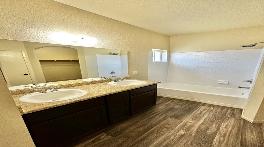 7571 E 41st Ln, Yuma, Arizona 85365, 4 Bedrooms Bedrooms, 0 ,2 BathroomsBathrooms,Single Family Home,For Rent,0,1661
