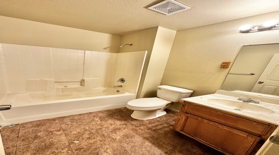 486 S 15th Ave. Unit B, Yuma, Arizona 85364, 3 Bedrooms Bedrooms, ,1 BathroomBathrooms,Apartment,For Rent,1662