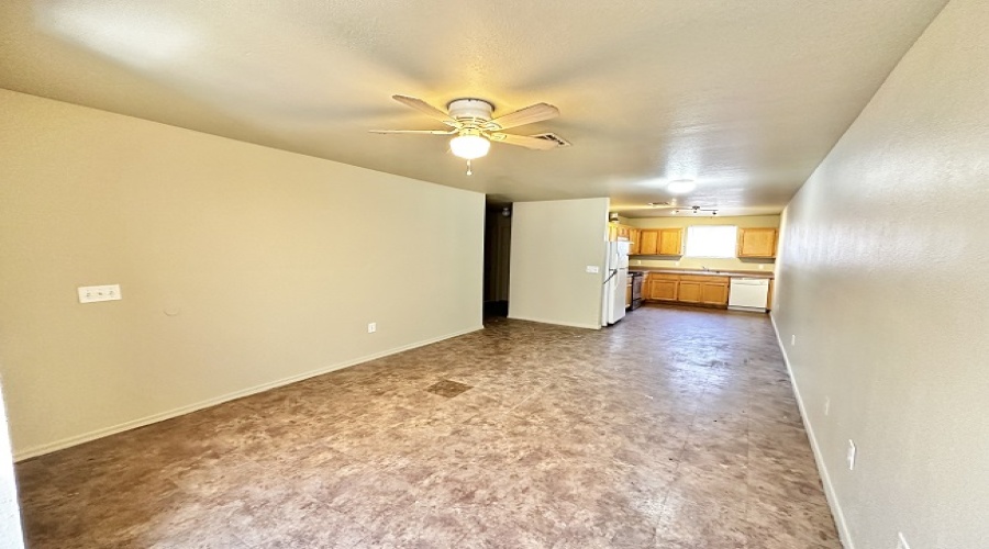 486 S 15th Ave. Unit B, Yuma, Arizona 85364, 3 Bedrooms Bedrooms, ,1 BathroomBathrooms,Apartment,For Rent,1662
