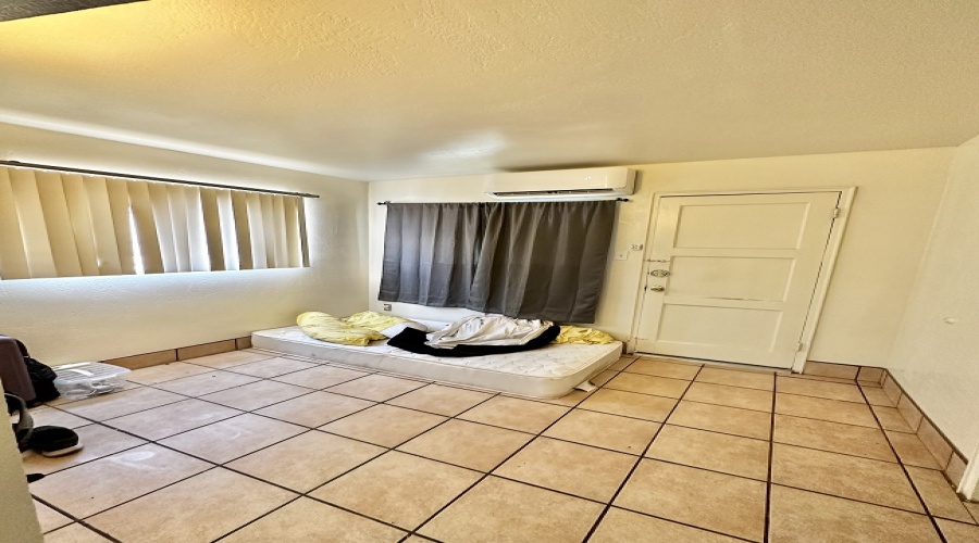 326 W 17th Pl. #4, Yuma, Arizona 85364, 1 Bedroom Bedrooms, 0 ,1 BathroomBathrooms,Apartment,For Rent,0,1676