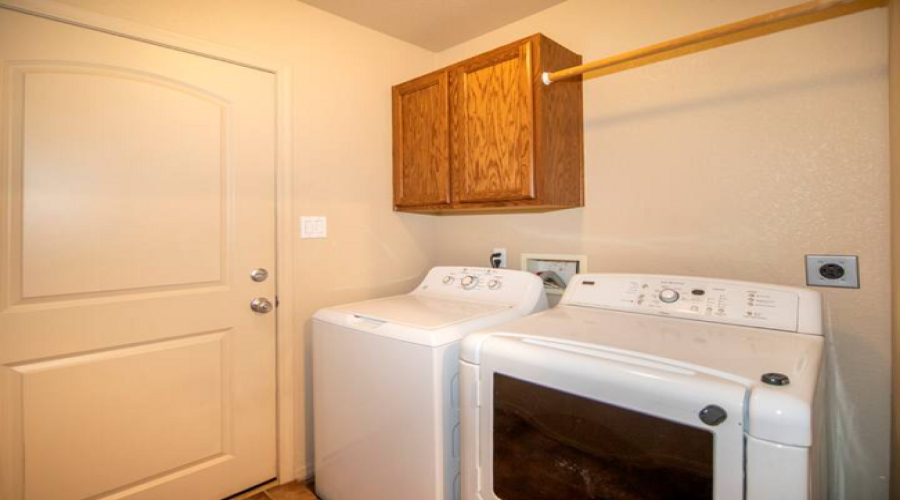 13726 E 45th Ln, Yuma, Arizona 85367, 3 Bedrooms Bedrooms, 0 ,2 BathroomsBathrooms,Single Family Home,For Rent,0,1680