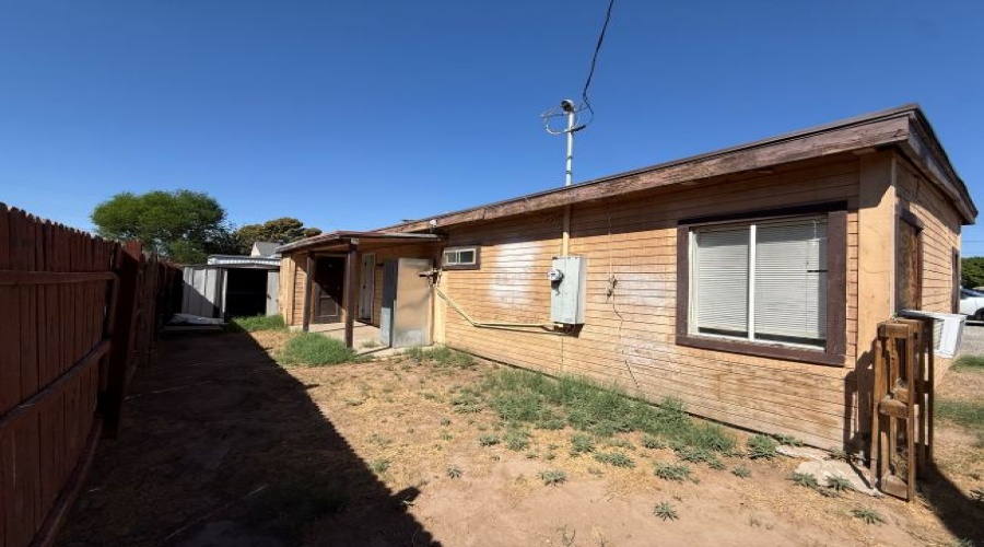 3755 W 8th St. #5, Yuma, Arizona 85364, 2 Bedroom Bedrooms, 0 ,1 BathroomBathrooms,Apartment,For Rent,0,1685