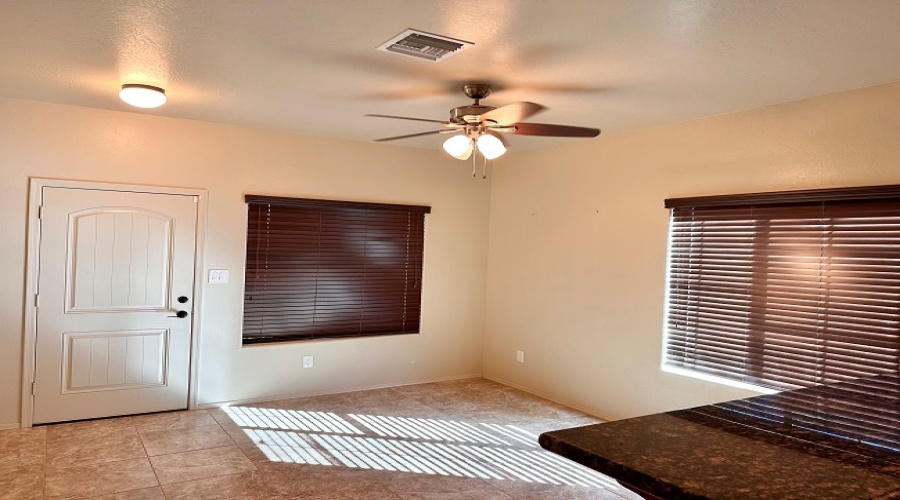 4083 W 25th Rd, Yuma, Arizona 85364, 3 Bedrooms Bedrooms, 0 ,2 BathroomsBathrooms,Single Family Home,For Rent,0,1708 4083 W 25th Rd, Yuma, Arizona 85364, 3 Bedrooms Bedrooms, 0 ,2 BathroomsBathrooms,Single Family Home,For Rent,0,1708