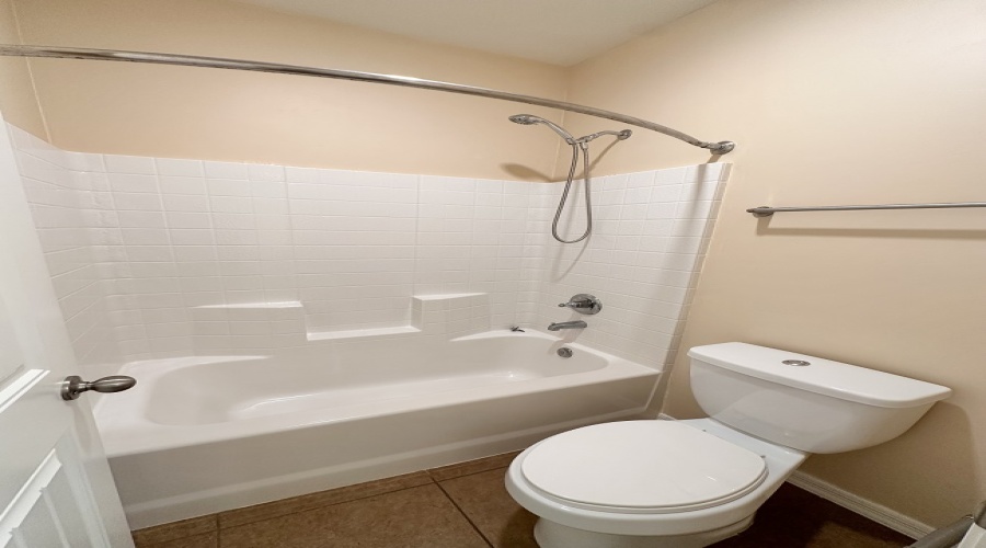 6653 E 35th Pl, Yuma, Arizona 85365, 4 Bedrooms Bedrooms, 0 ,2 BathroomsBathrooms,Single Family Home,For Rent,0,1717