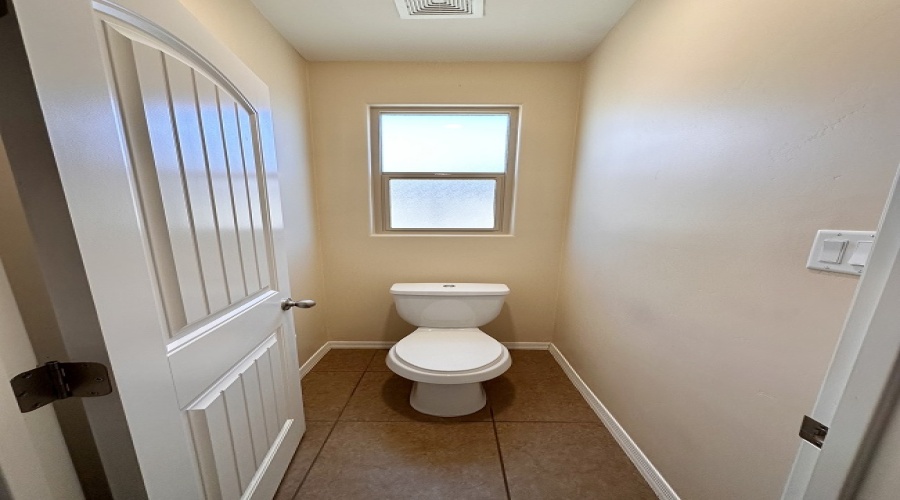 6653 E 35th Pl, Yuma, Arizona 85365, 4 Bedrooms Bedrooms, 0 ,2 BathroomsBathrooms,Single Family Home,For Rent,0,1717