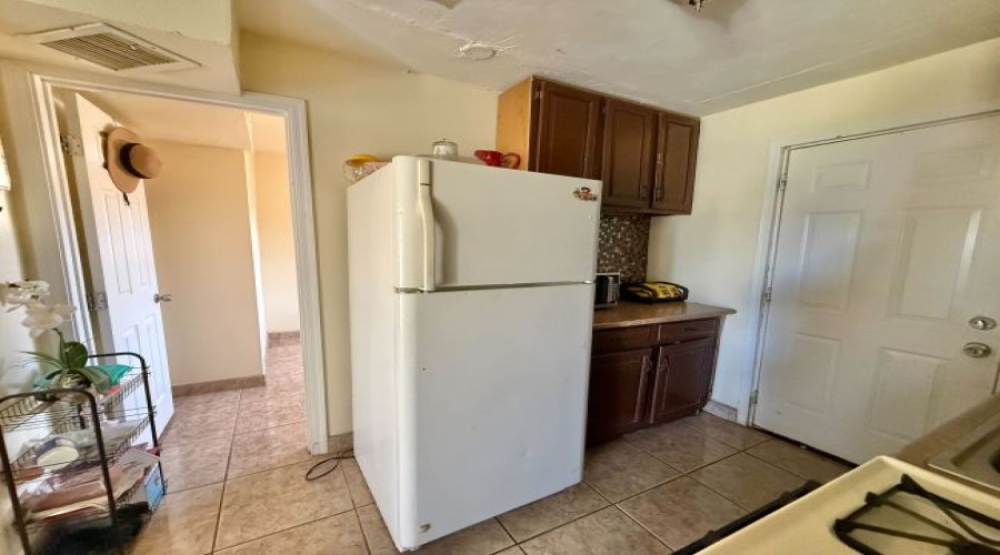 3645 W 8th St. #7, Yuma, Arizona 85364, 2 Bedroom Bedrooms, 0 ,1 BathroomBathrooms,Apartment,For Rent,0,1738