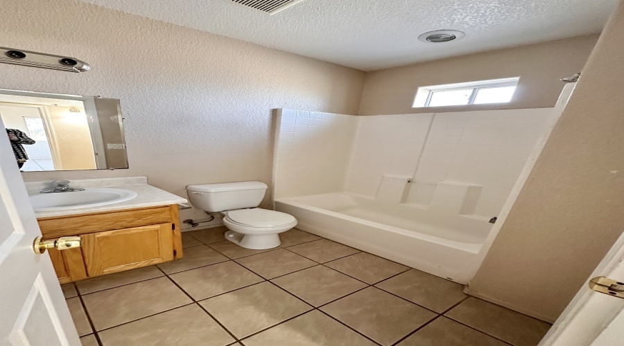 410 S Magnolia Ave #201, Yuma, Arizona 85364, 3 Bedrooms Bedrooms, 0 ,2 BathroomsBathrooms,Apartment,For Rent,2,1743