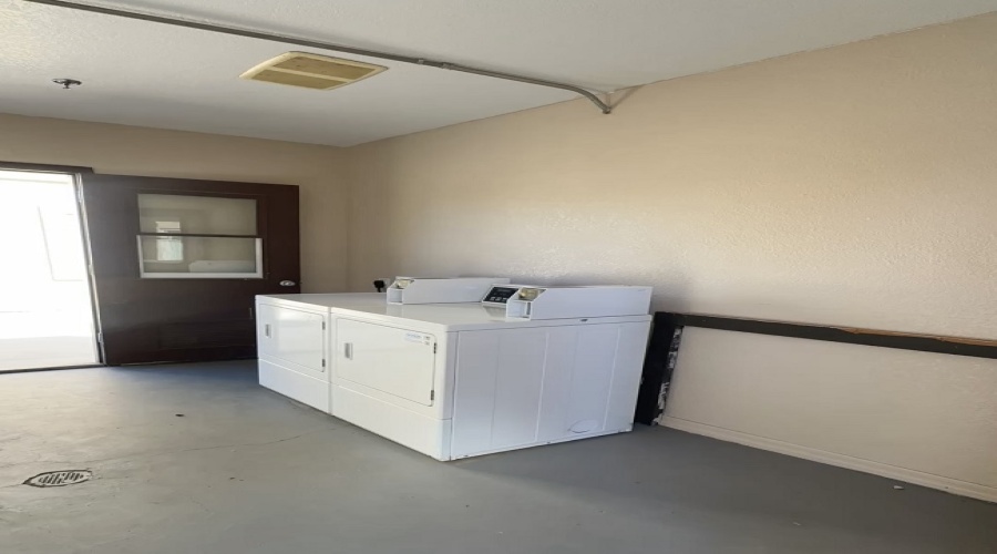 410 S Magnolia Ave #201, Yuma, Arizona 85364, 3 Bedrooms Bedrooms, 0 ,2 BathroomsBathrooms,Apartment,For Rent,2,1743