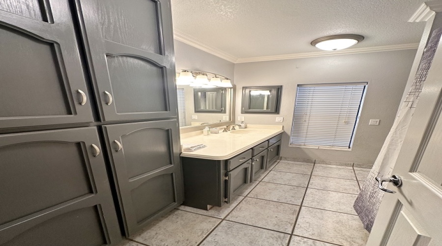 1259 S 40th Dr, Yuma, Arizona 85364, 3 Bedrooms Bedrooms, 0 ,2 BathroomsBathrooms,Single Family Home,For Rent,0,1765 1259 S 40th Dr, Yuma, Arizona 85364, 3 Bedrooms Bedrooms, 0 ,2 BathroomsBathrooms,Single Family Home,For Rent,0,1765