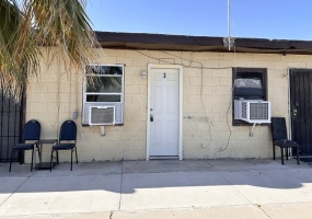 2301 S Walnut Ave #3, Yuma, Arizona 85364, 1 Bedroom Bedrooms, ,1 BathroomBathrooms,Apartment,For Rent,1778