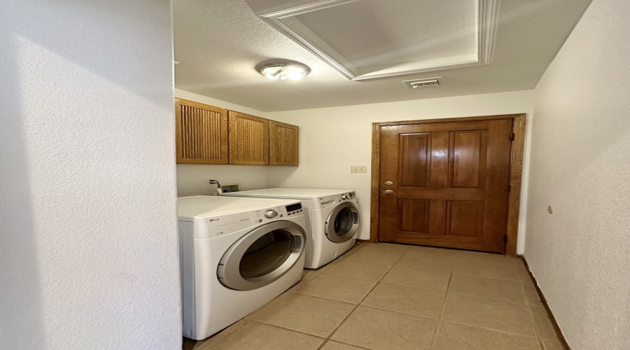 2621 S Avenue 7 1/2 E, Yuma, Arizona 85365, 3 Bedrooms Bedrooms, ,2 BathroomsBathrooms,Single Family Home,For Rent,1784