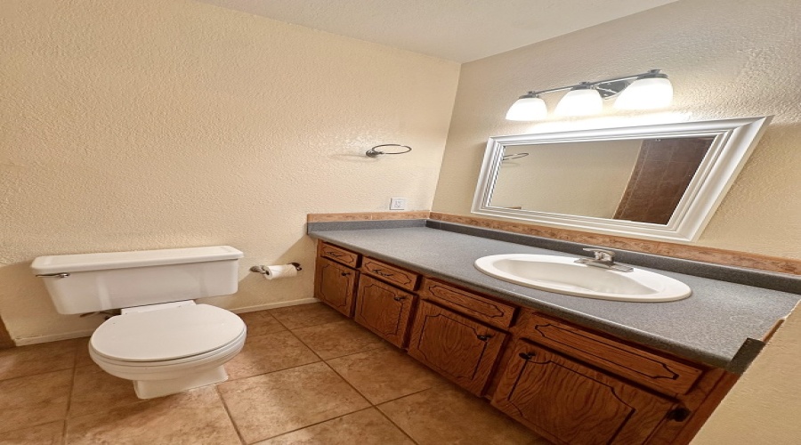 2112 S 11th Ave, Yuma, Arizona 85364, 3 Bedroom Bedrooms, 0 ,2 BathroomBathrooms,Single Family Home,For Rent,0,1825