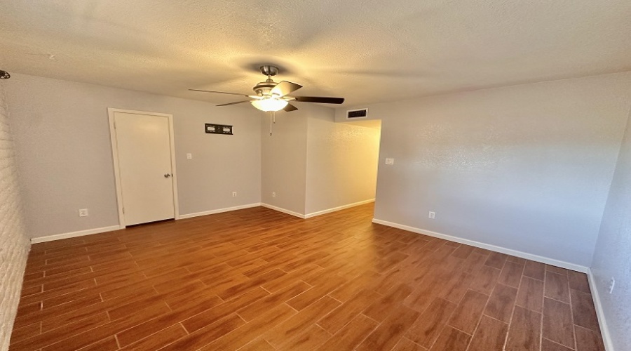 2112 S 11th Ave, Yuma, Arizona 85364, 3 Bedroom Bedrooms, 0 ,2 BathroomBathrooms,Single Family Home,For Rent,0,1825