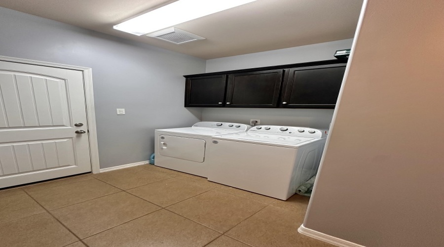 6586 E 35th St, Yuma, Arizona 85365, 4 Bedrooms Bedrooms, 0 ,3 BathroomsBathrooms,Single Family Home,For Rent,0,1837 6586 E 35th St, Yuma, Arizona 85365, 4 Bedrooms Bedrooms, 0 ,3 BathroomsBathrooms,Single Family Home,For Rent,0,1837