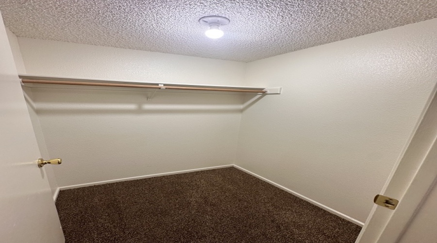 2950 S Mary Ave #5, Yuma, Arizona 85365, 1 Bedroom Bedrooms, ,1 BathroomBathrooms,Apartment,For Rent,1,1863