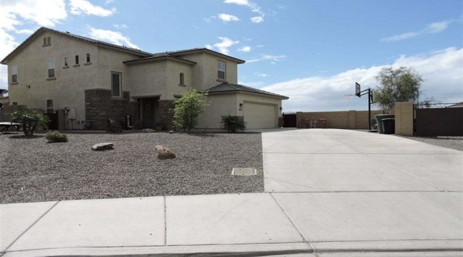 6531 E 35th St, Yuma, Arizona 85365, 5 Bedrooms Bedrooms, 0 ,3 BathroomsBathrooms,Single Family Home,For Rent,0,1887 6531 E 35th St, Yuma, Arizona 85365, 5 Bedrooms Bedrooms, 0 ,3 BathroomsBathrooms,Single Family Home,For Rent,0,1887