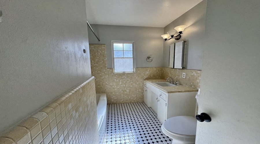 633 S 8th Ave, Yuma, Arizona 85364, 3 Bedrooms Bedrooms, 0 ,2 BathroomsBathrooms,Single Family Home,For Rent,0,1905