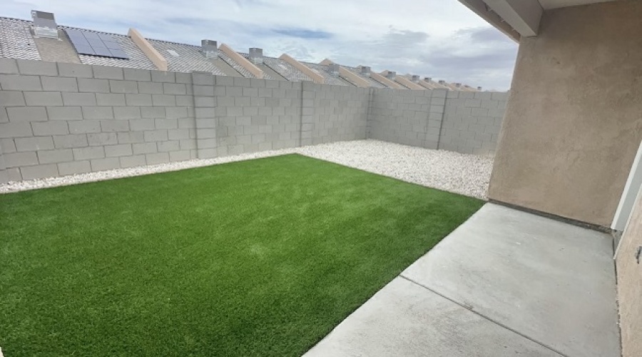 3807 S Sol Ave, Yuma, Arizona 85365, 3 Bedrooms Bedrooms, 0 ,2 BathroomsBathrooms,Condo,For Rent,0,1919