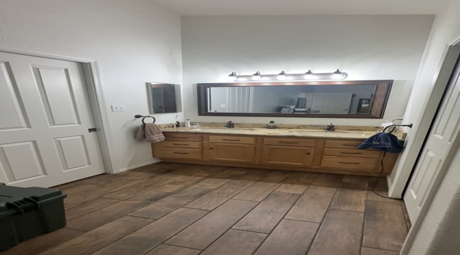 10370 S Fairway Dr, Yuma, Arizona 85367, 3 Bedrooms Bedrooms, ,2 BathroomsBathrooms,Single Family Home,For Rent,1924