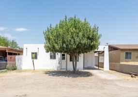 8365 S Mojave Ln, Yuma, Arizona 85364, 3 Bedrooms Bedrooms, ,1 BathroomBathrooms,Single Family Home,For Rent,1925