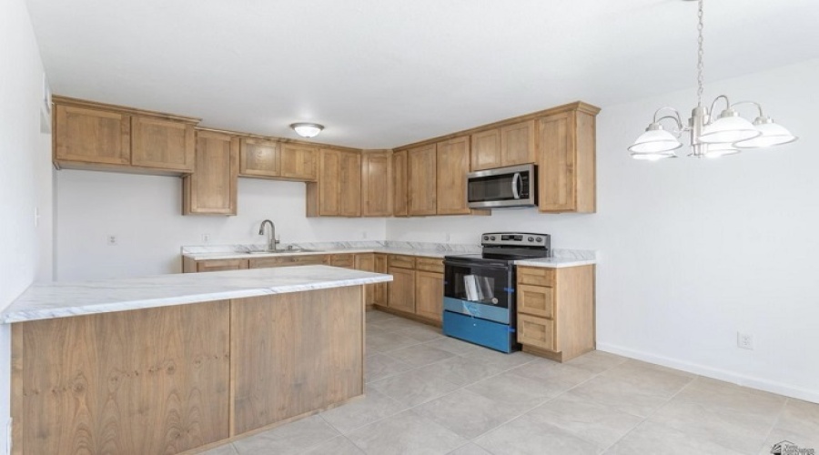 8365 S Mojave Ln, Yuma, Arizona 85364, 3 Bedrooms Bedrooms, ,1 BathroomBathrooms,Single Family Home,For Rent,1925