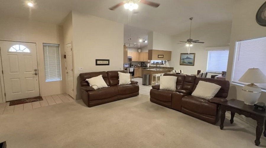 10302 S Del Rico, Yuma, Arizona 85367, 3 Bedrooms Bedrooms, ,2 BathroomsBathrooms,Single Family Home,For Rent,1926