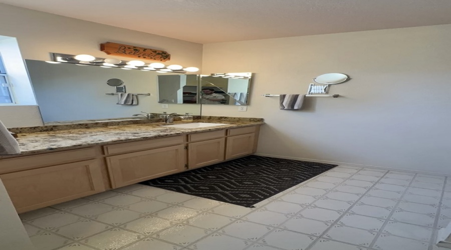 10302 S Del Rico, Yuma, Arizona 85367, 3 Bedrooms Bedrooms, ,2 BathroomsBathrooms,Single Family Home,For Rent,1926