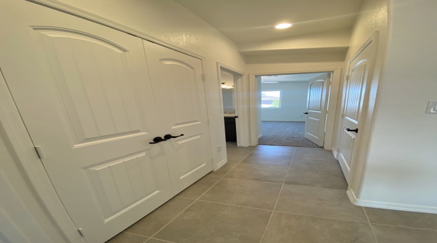 11633 E 33rd St, Yuma, Arizona 85367, 3 Bedrooms Bedrooms, ,2 BathroomsBathrooms,Single Family Home,For Rent,1928