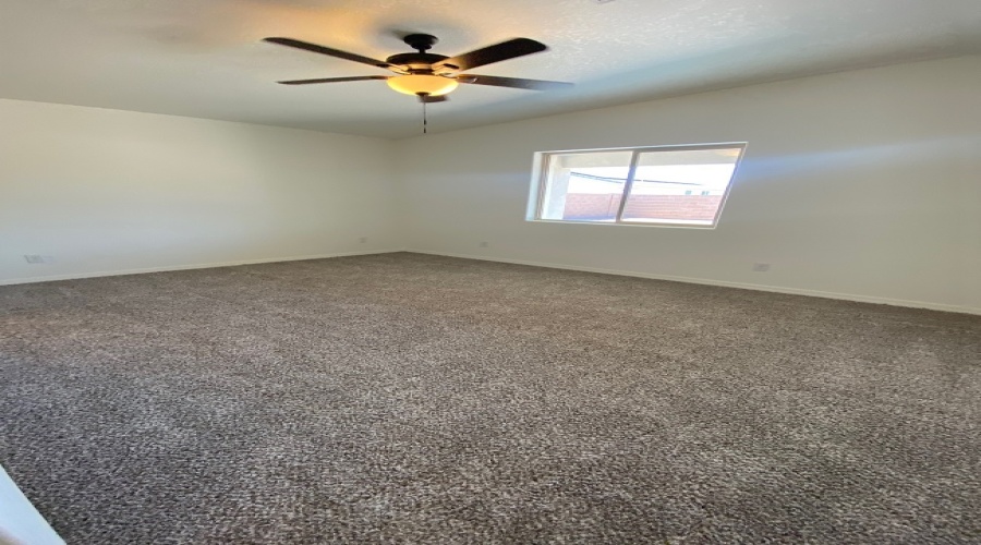 11633 E 33rd St, Yuma, Arizona 85367, 3 Bedrooms Bedrooms, ,2 BathroomsBathrooms,Single Family Home,For Rent,1928