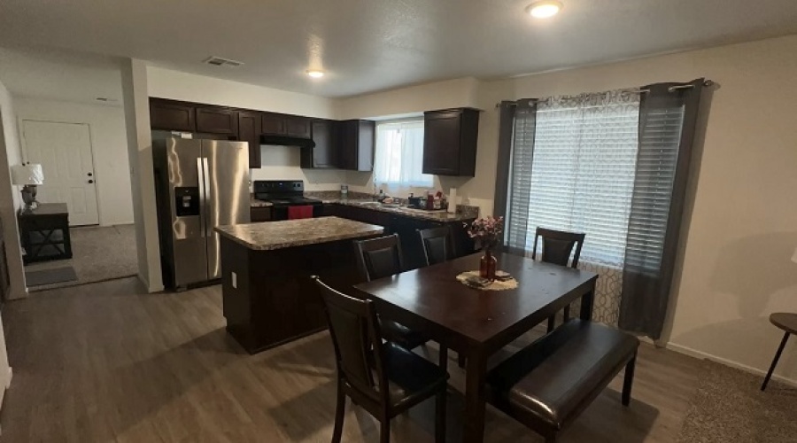 7965 E 45th Pl, Yuma, Arizona 85365, 4 Bedrooms Bedrooms, ,2 BathroomsBathrooms,Single Family Home,For Rent,1932