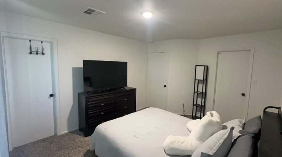 7965 E 45th Pl, Yuma, Arizona 85365, 4 Bedrooms Bedrooms, ,2 BathroomsBathrooms,Single Family Home,For Rent,1932