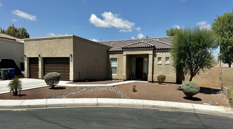 3816 S Bella Notte Dr, Yuma, Arizona 85365, 4 Bedrooms Bedrooms, ,2 BathroomsBathrooms,Single Family Home,For Rent,1933