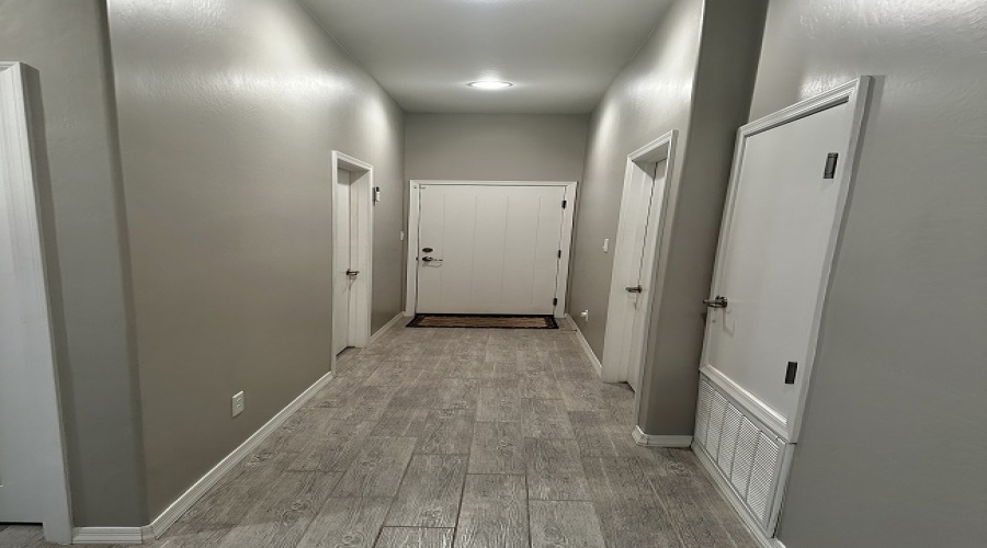 3816 S Bella Notte Dr, Yuma, Arizona 85365, 4 Bedrooms Bedrooms, ,2 BathroomsBathrooms,Single Family Home,For Rent,1933