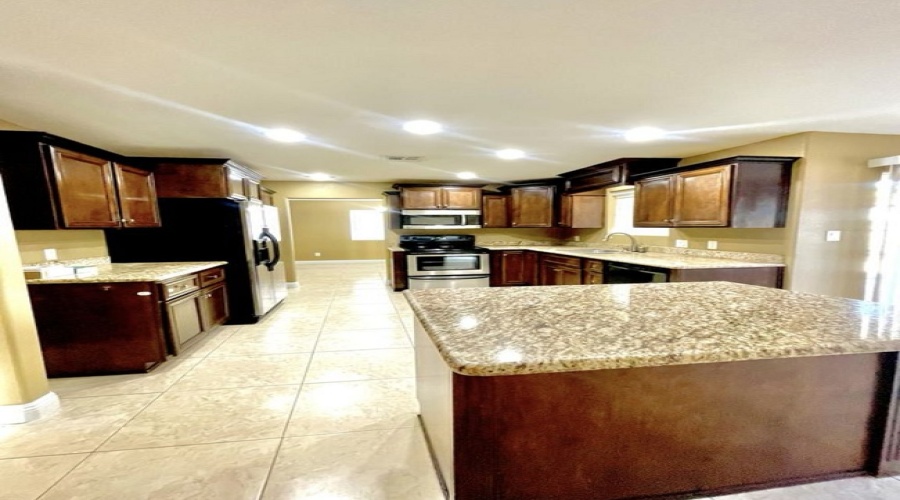 1883 S London Dr, Yuma, Arizona 85364, 3 Bedrooms Bedrooms, ,2 BathroomsBathrooms,Single Family Home,For Rent,1940