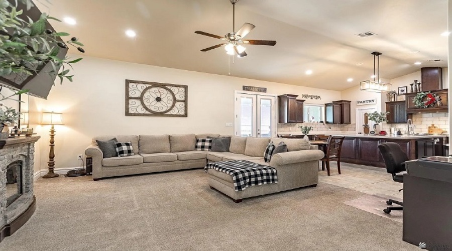 2070 S Araby Rd, Yuma, Arizona 85365, 5 Bedrooms Bedrooms, 0 ,4 BathroomsBathrooms,Single Family Home,For Rent,0,1969 2070 S Araby Rd, Yuma, Arizona 85365, 5 Bedrooms Bedrooms, 0 ,4 BathroomsBathrooms,Single Family Home,For Rent,0,1969